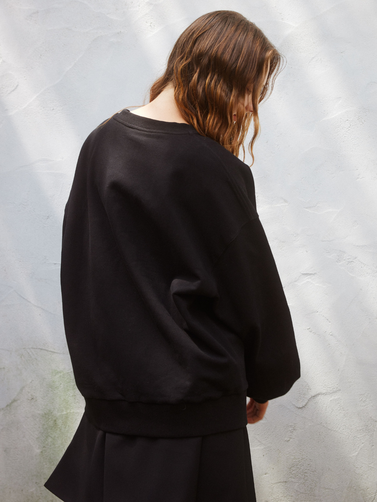 AMロゴオーバースウェット – AnnMiru