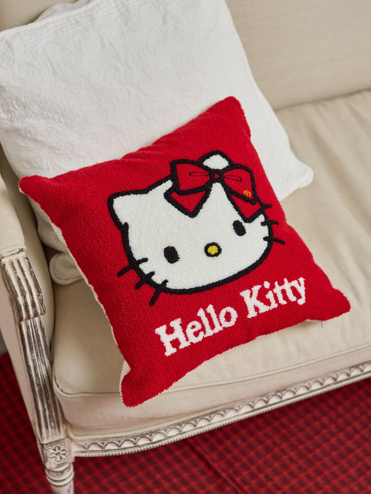 Kitty Collabo – AnnMiru