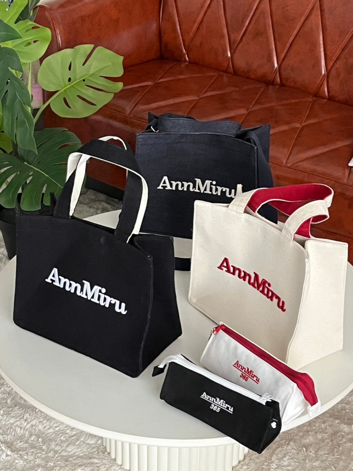 AnnMiruショルダートート (新色追加) AnnMiruショルダートート (新色追加)