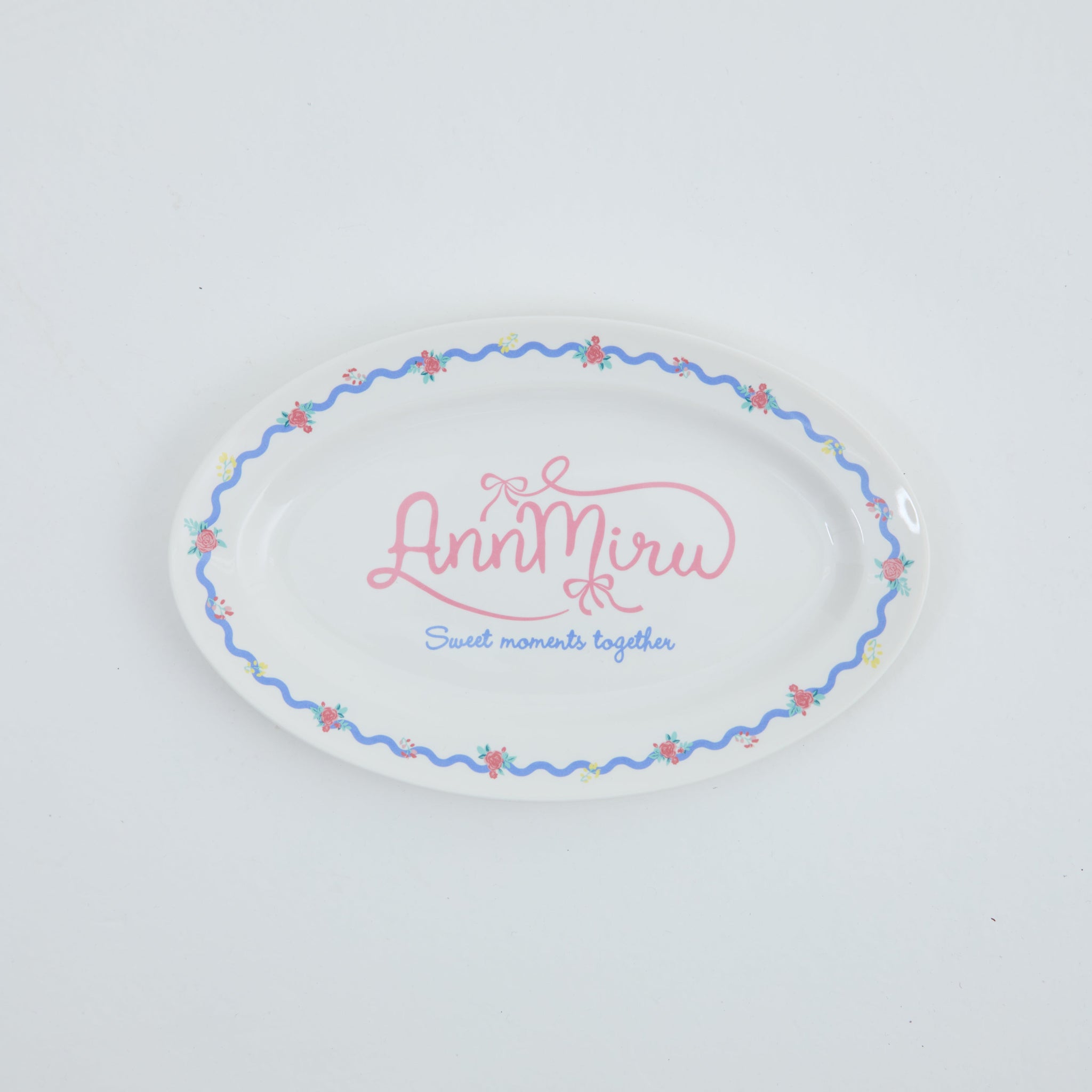 small flower oval plate – AnnMiru